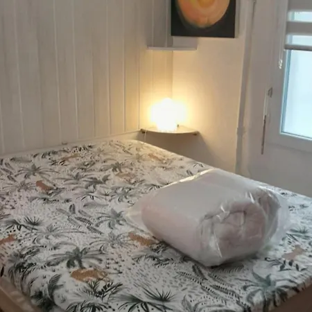 Joli Petit Centre De Et Appartamento Mèze